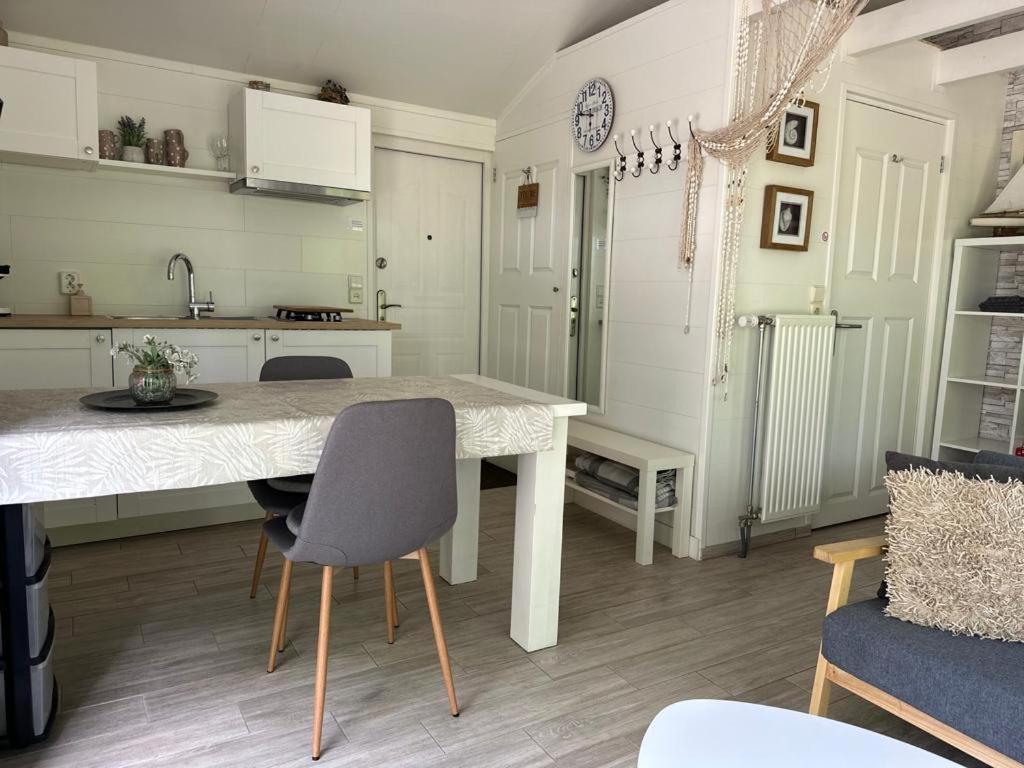 Coast Holiday Appartements Dirkshorn Екстериор снимка